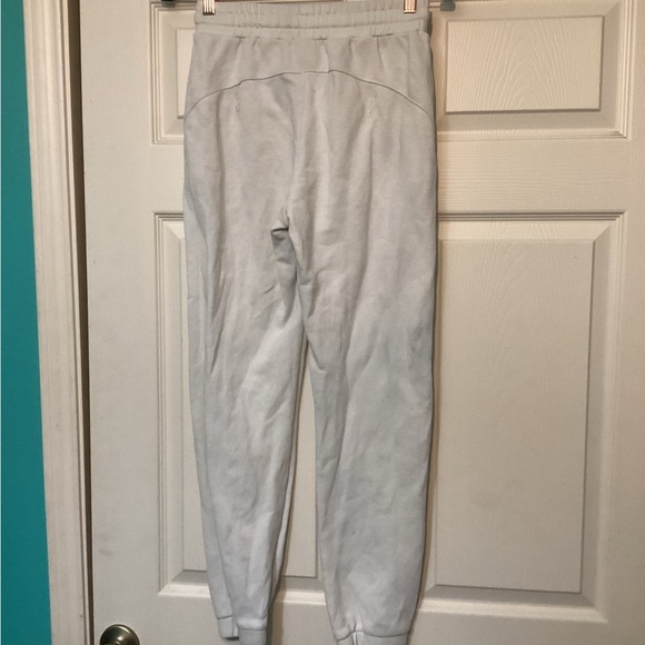 💥PRICE DROP💥 Essential Pocket Joggers - Picture 5 of 8